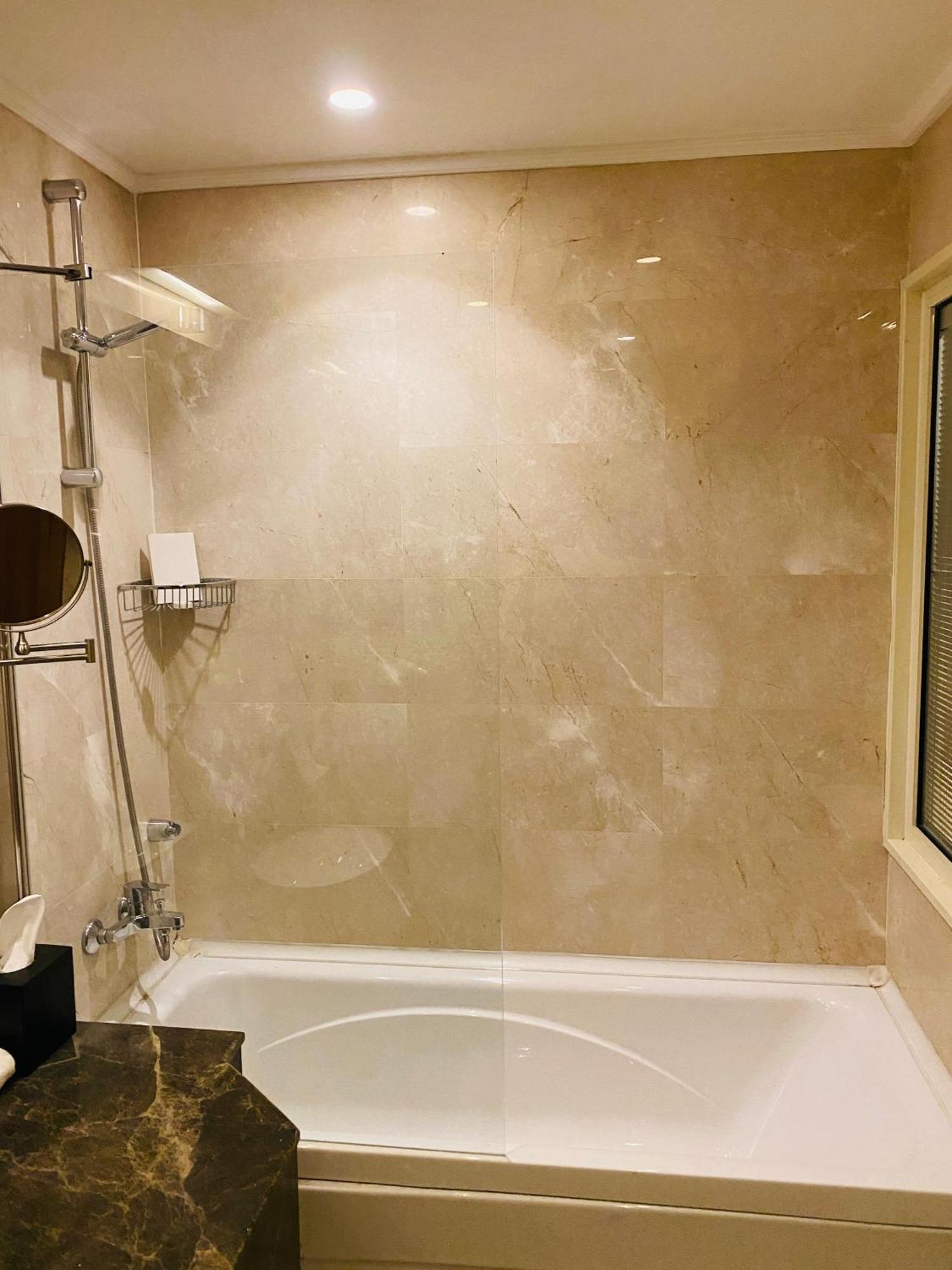 Karbala Rayhaan Hotel & Suites Extérieur photo